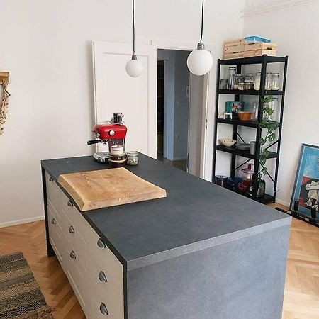 Cosy Apartment Tivoli Center Free Park リュブリャナ エクステリア 写真